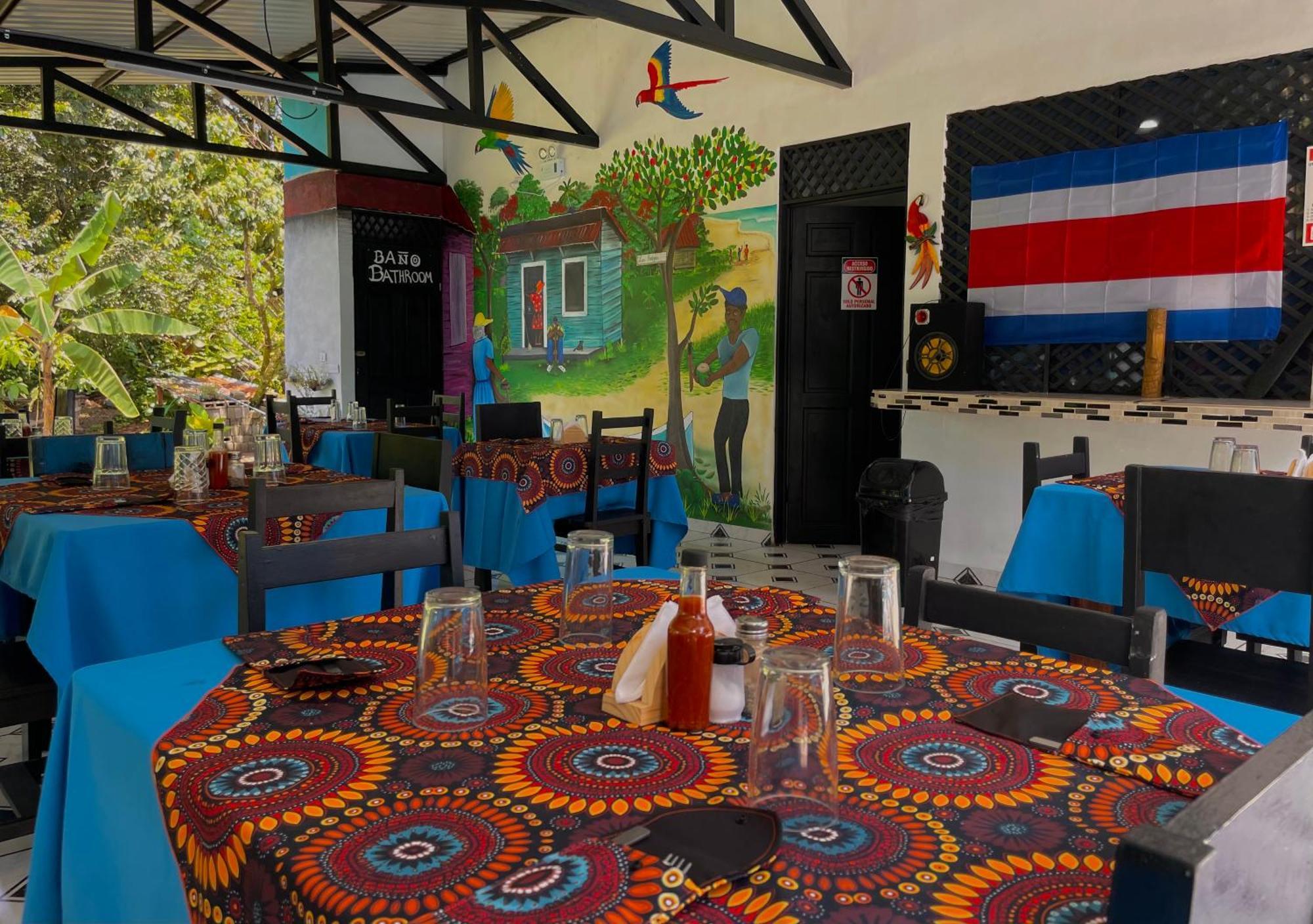 Carey Lodging Tortuguero Extérieur photo